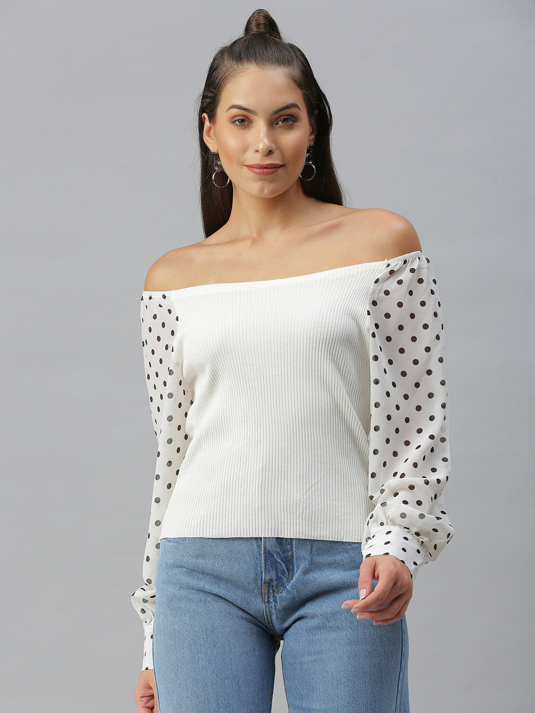 Women's Off-Shoulder Solid Off White Fitted Top