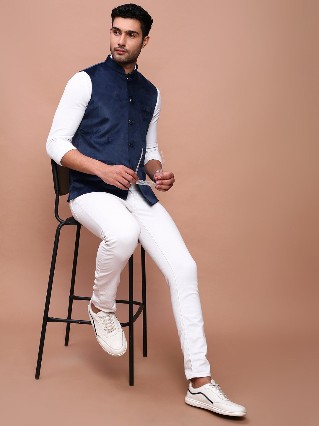 Men Solid Navy Blue Slim Fit Nehru Jacket