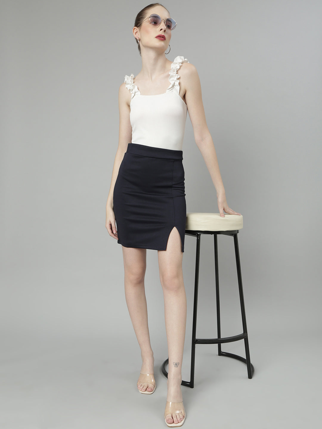 Women Solid Crepe Pencil Skirt