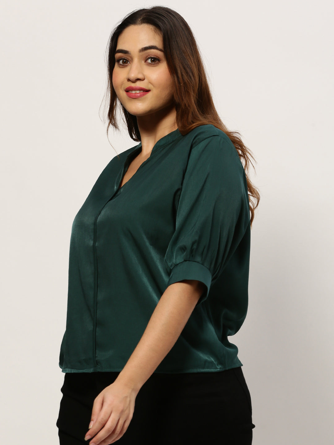 Women's Mandarin Collar Solid Green Top