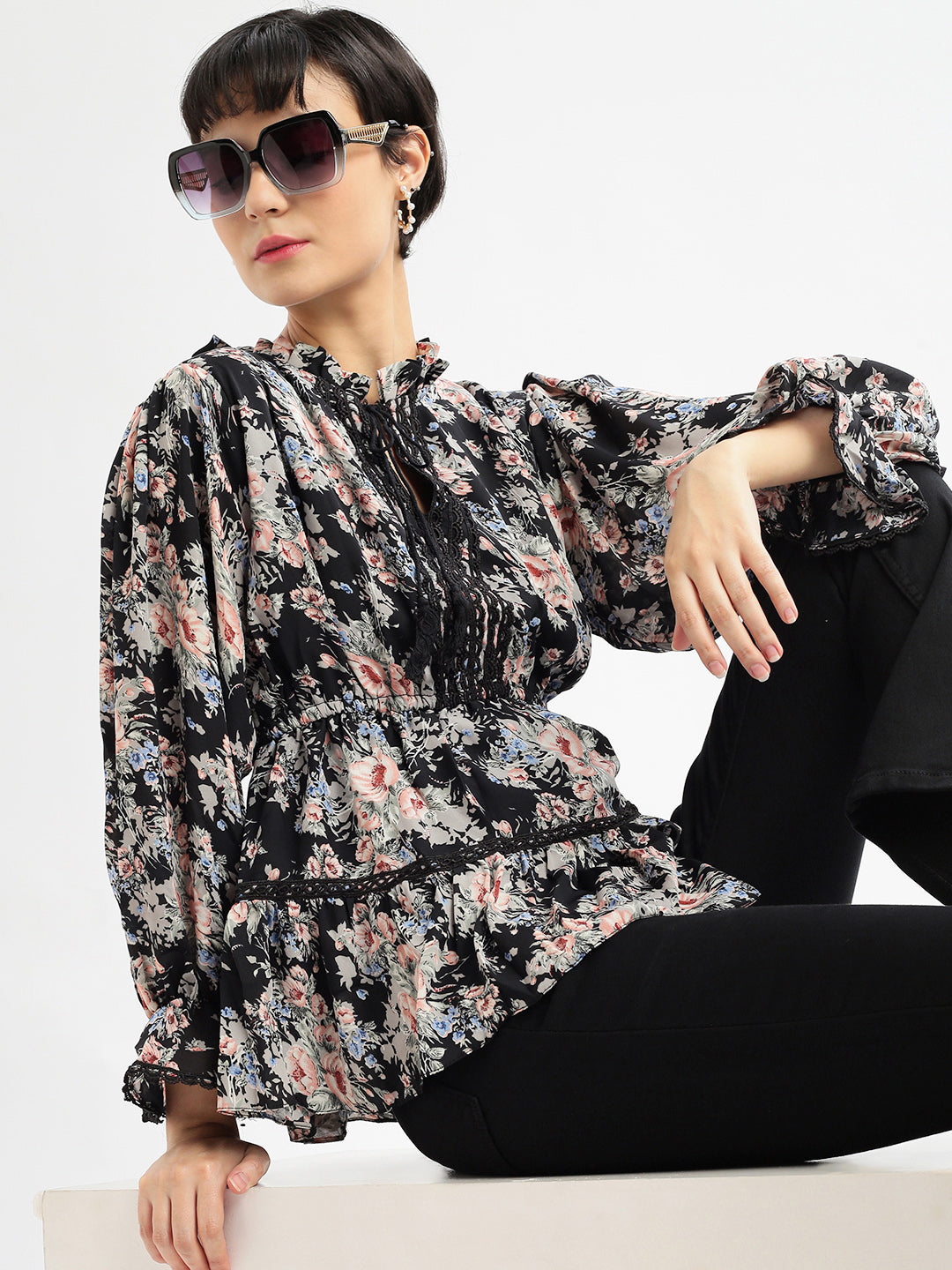 Women Black Floral Peplum Top