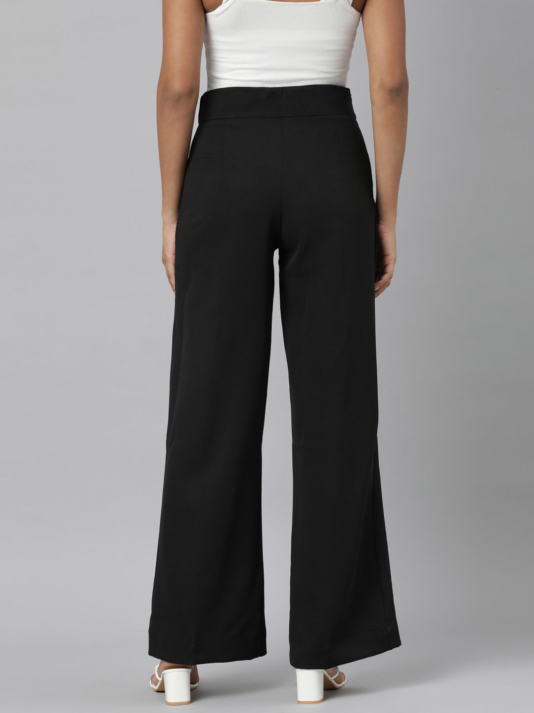 Women Black Solid Parallel Trousers