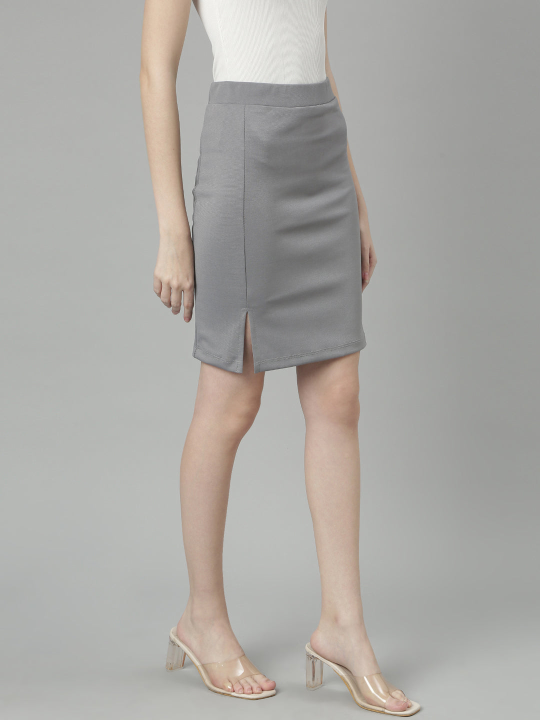 Women Solid Crepe Pencil Skirt