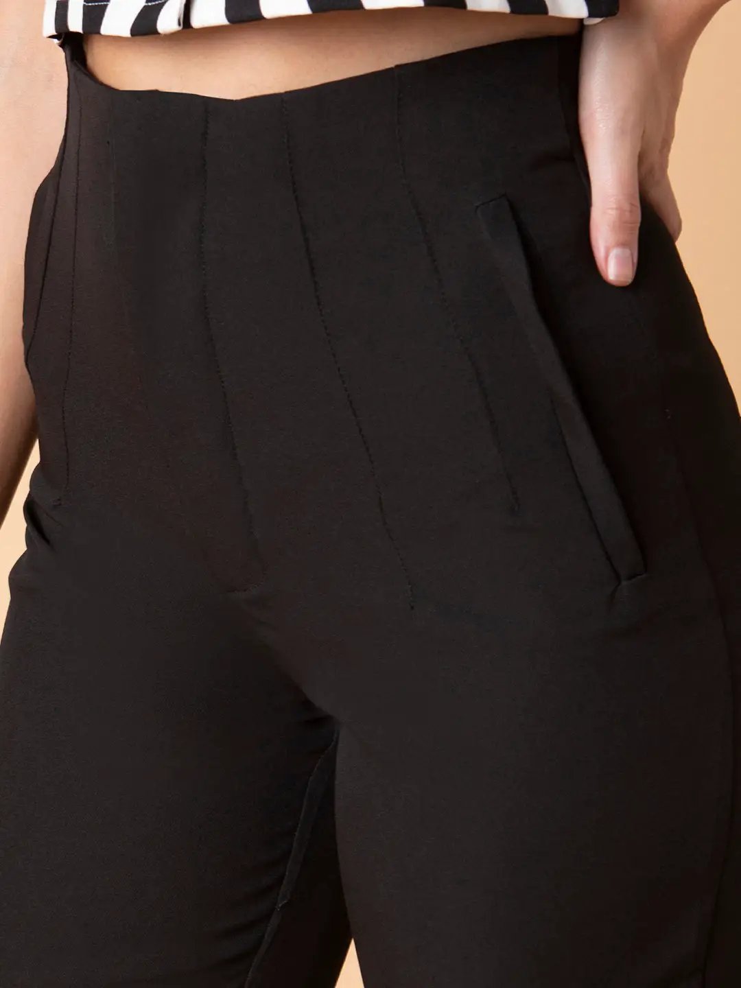 Women's Black Comfort Pleated Slim Fit Trousers