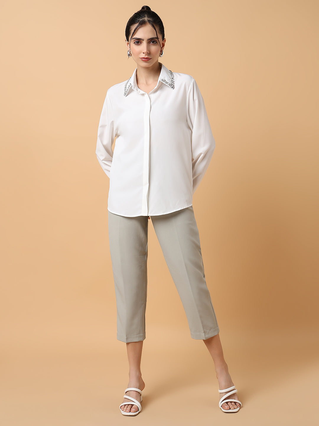 Women Solid Grey Formal Trouser