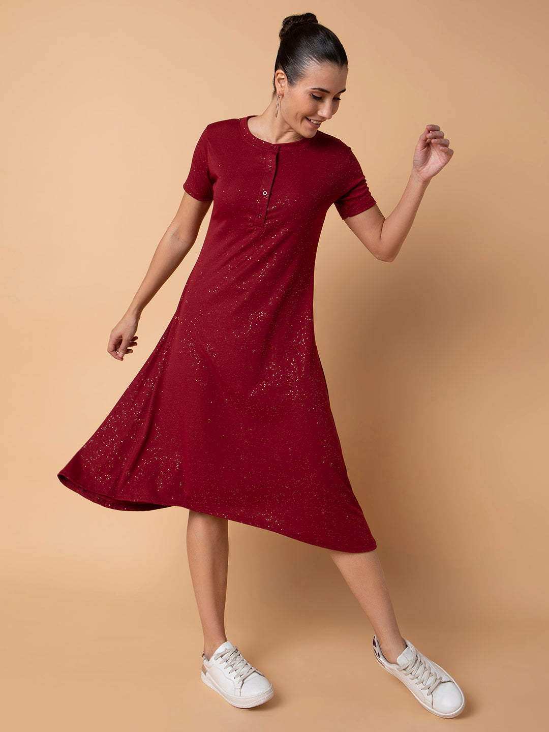 Women Solid Maroon Midi A-Line Dress