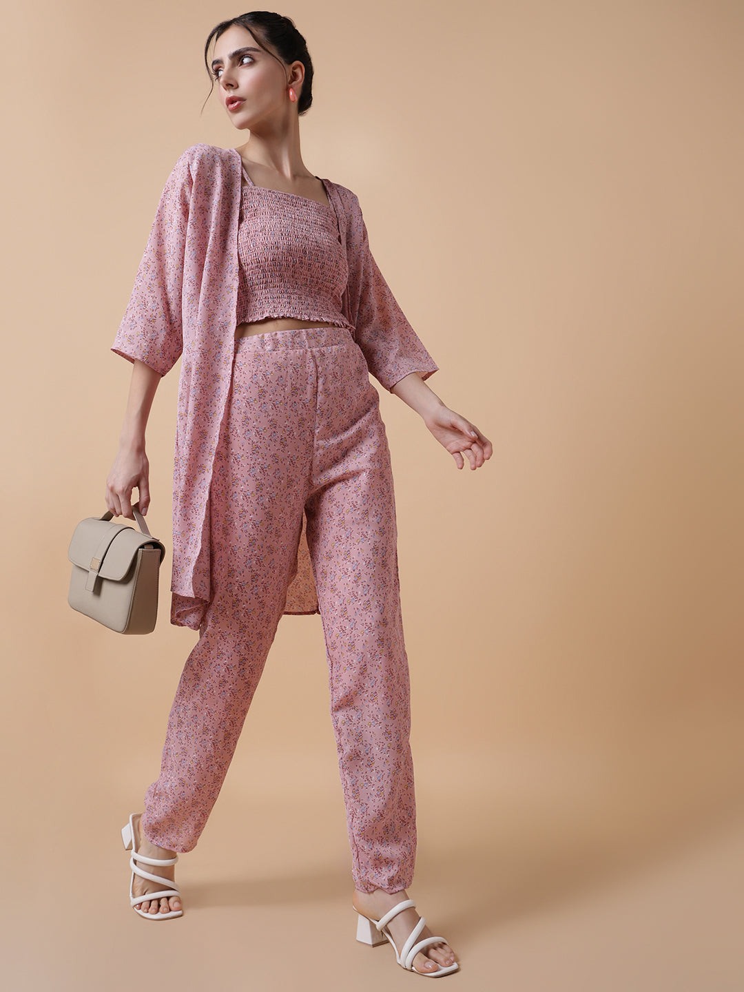 Women Printed Pink Co-Ords Set with Shrug