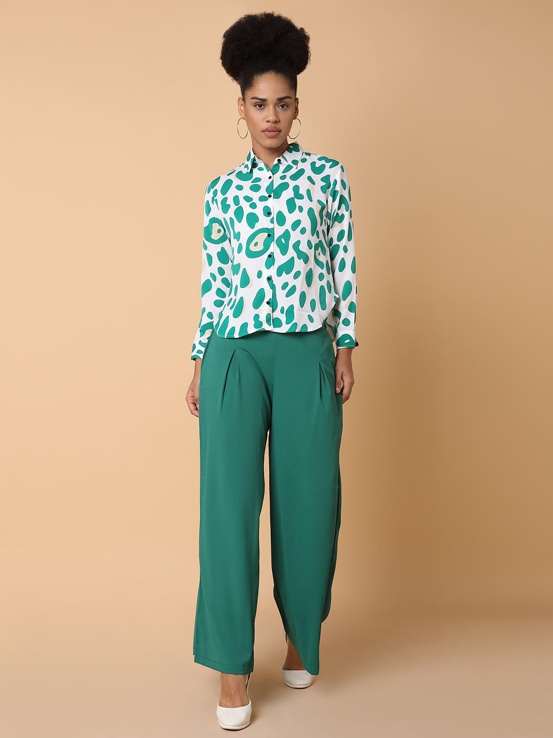 Women Printed Collared Green Co-Ord Set