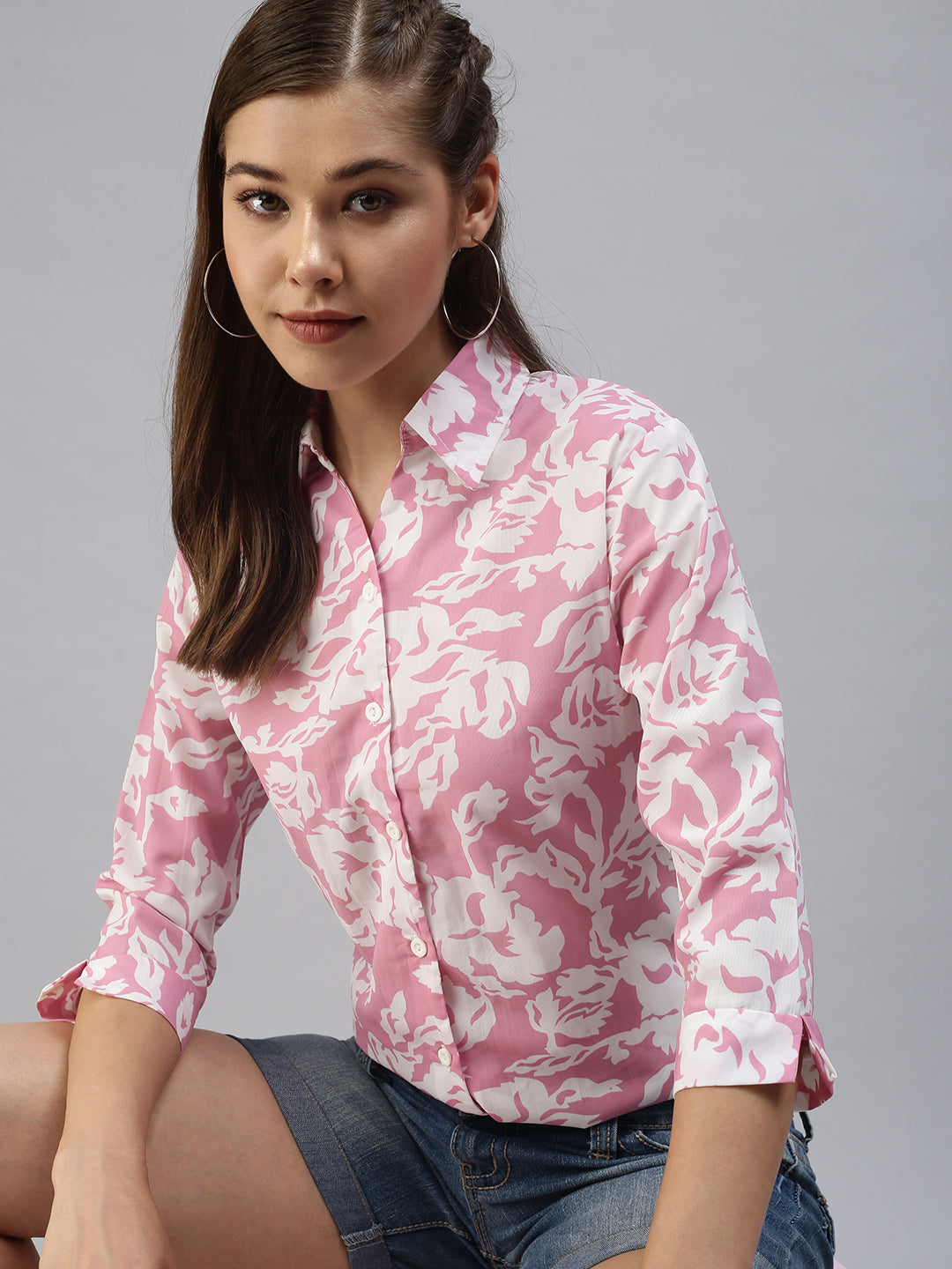 Women Spread Collar Printed Pink Shirts