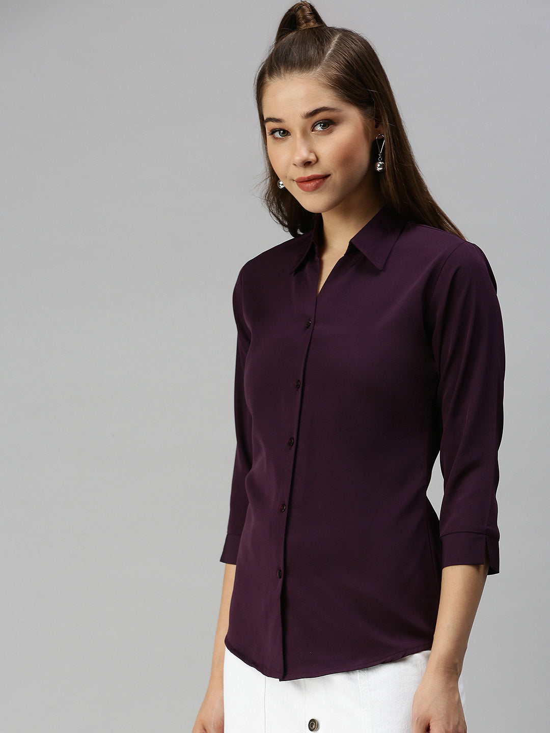 Women Slim Fit Magenta Solid Shirt