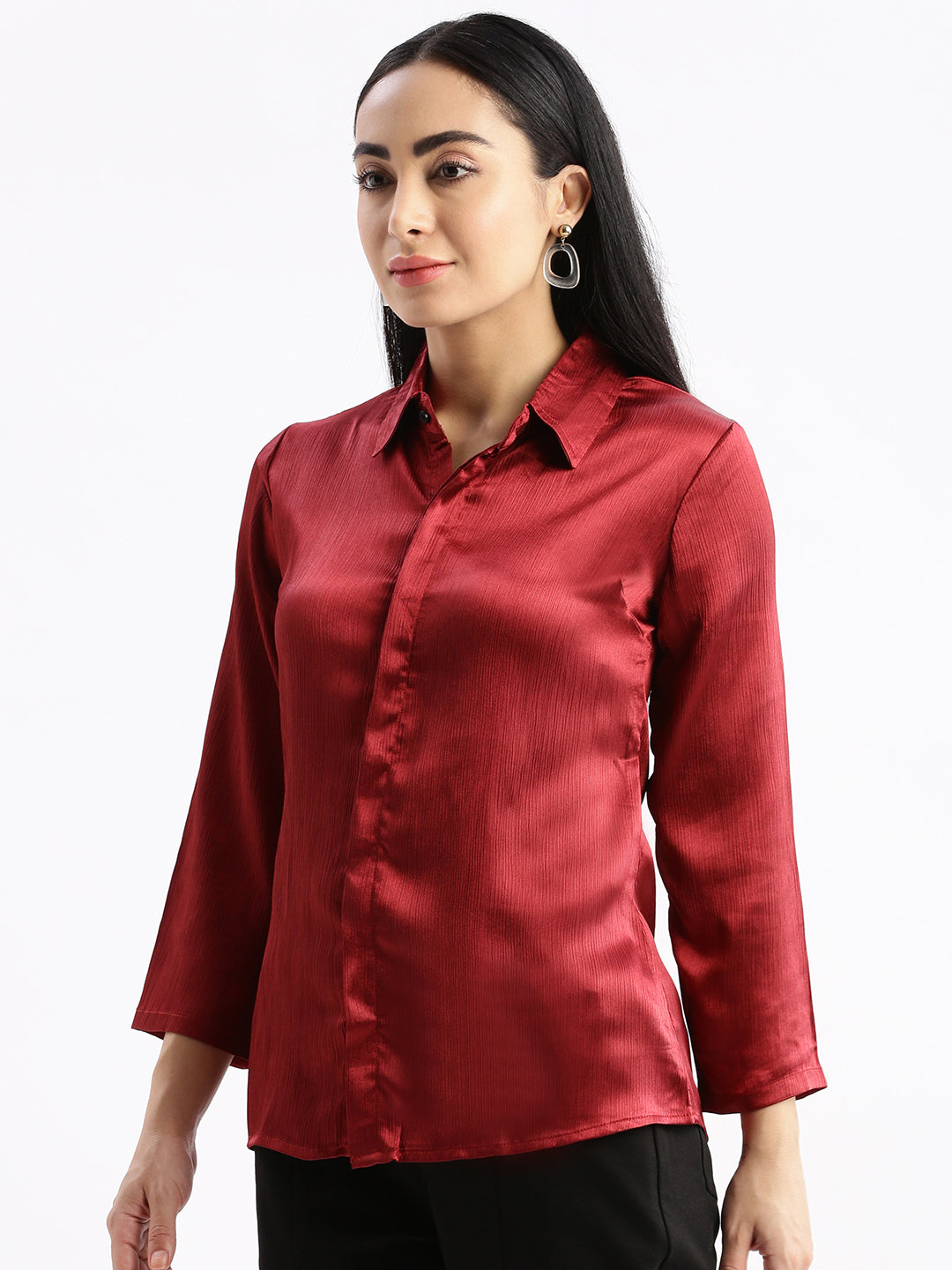 Women Solid Maroon Slim Fit Shirt