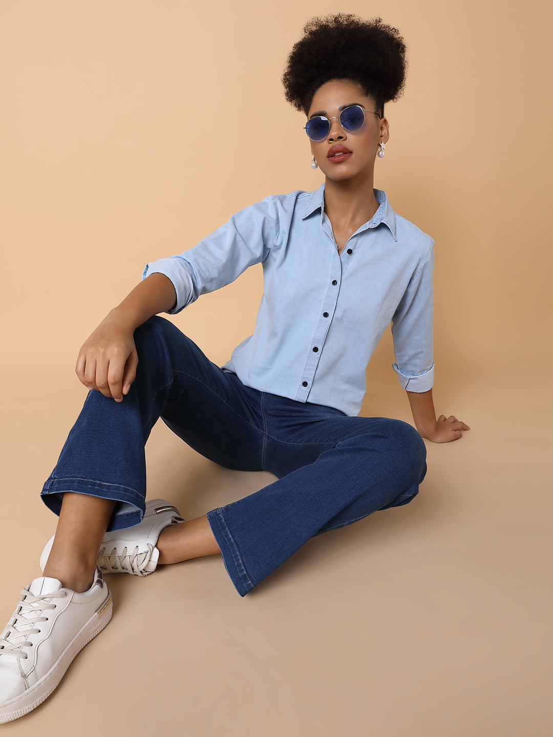 Women Solid Blue Shirt