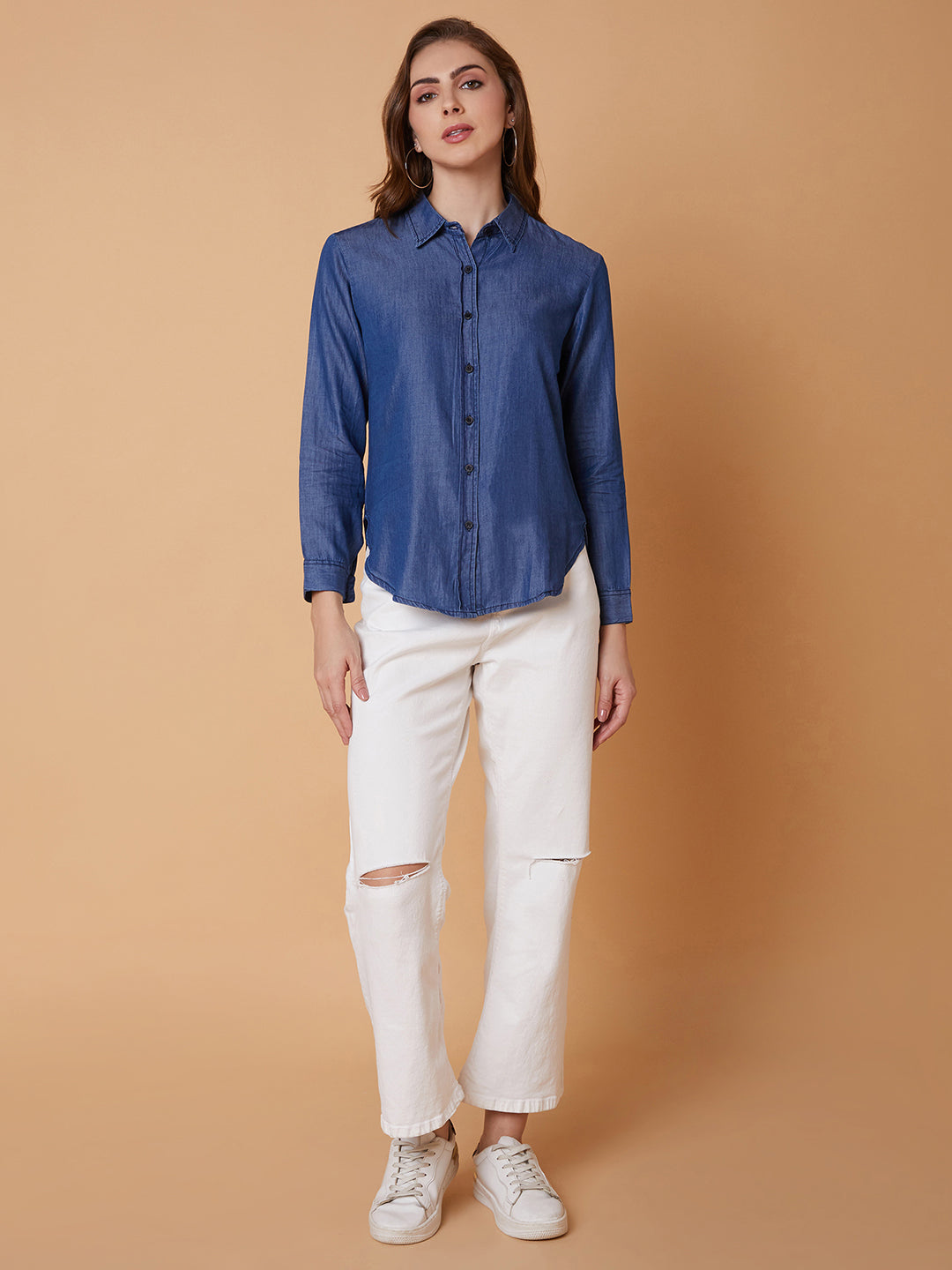 Women Solid Blue Slim Fit Shirt