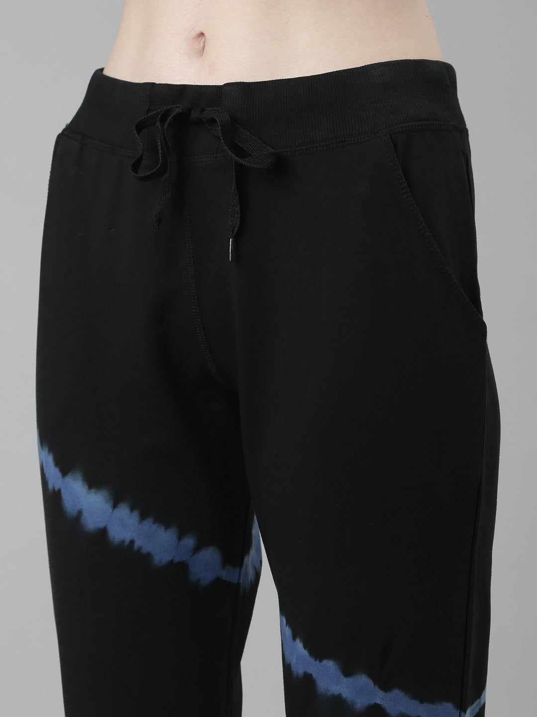 Women's Black Abstract Tracksuit
