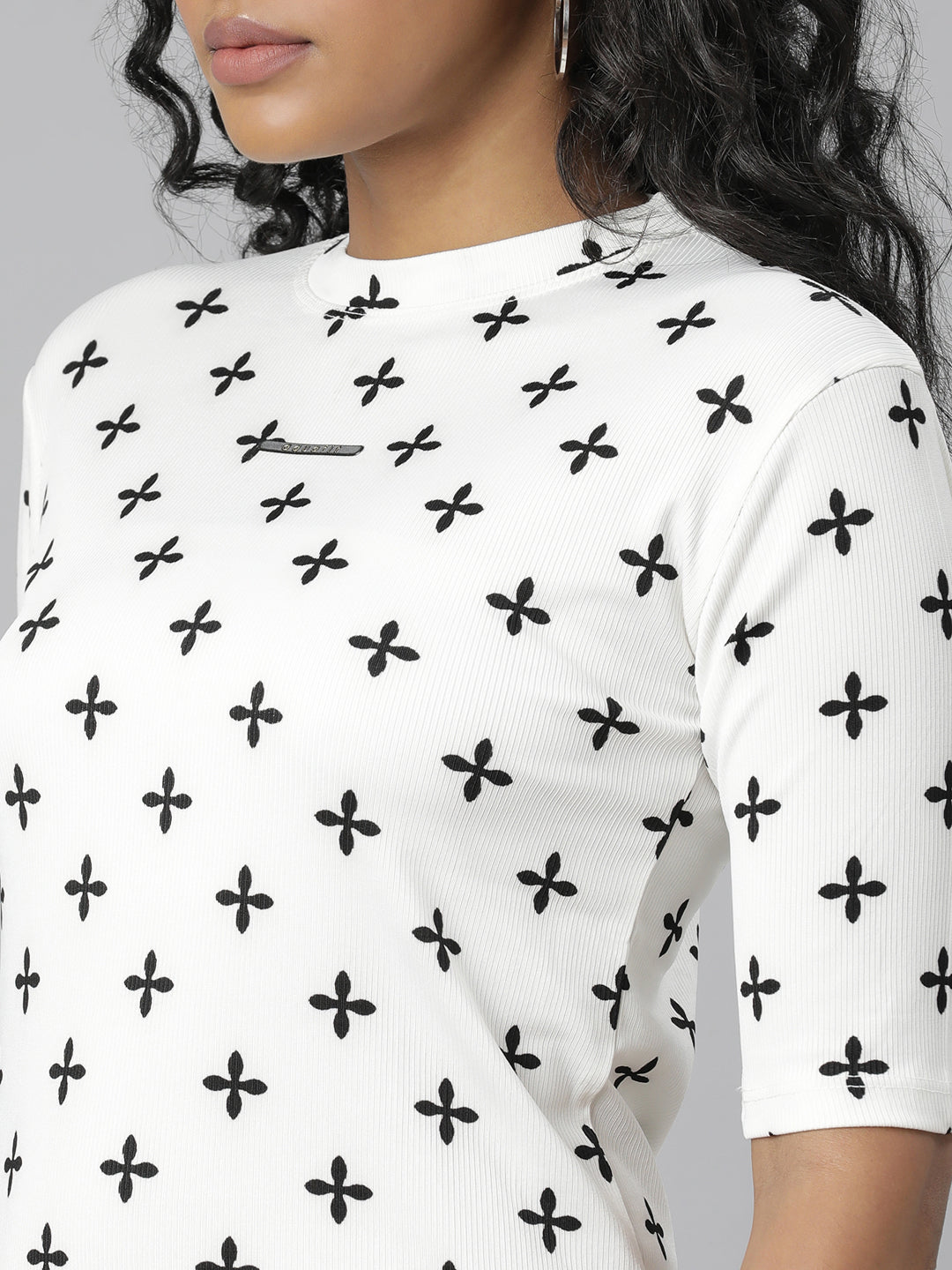 Women Off White Geometric T Shirt