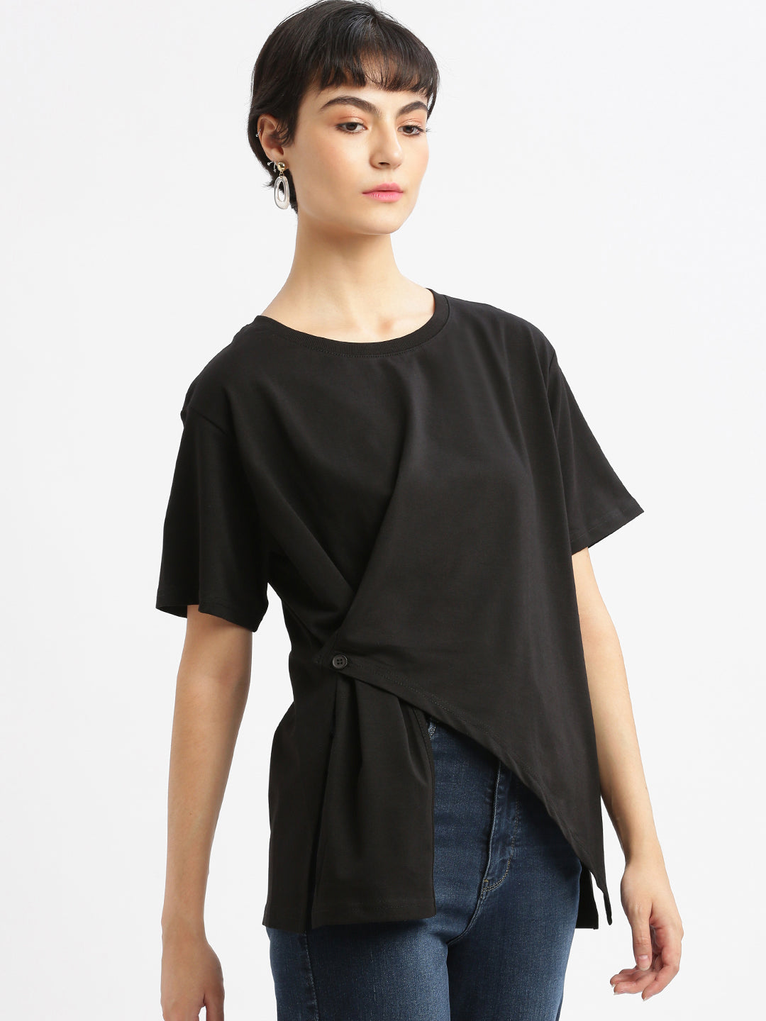 Women Solid Black Top