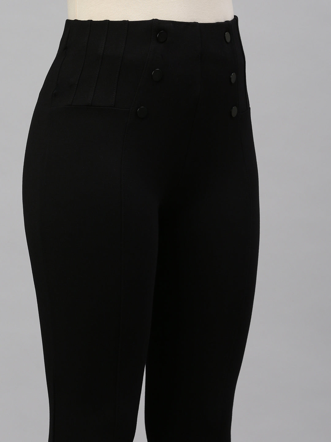 Women Solid  Black Slim Fit Jeggings