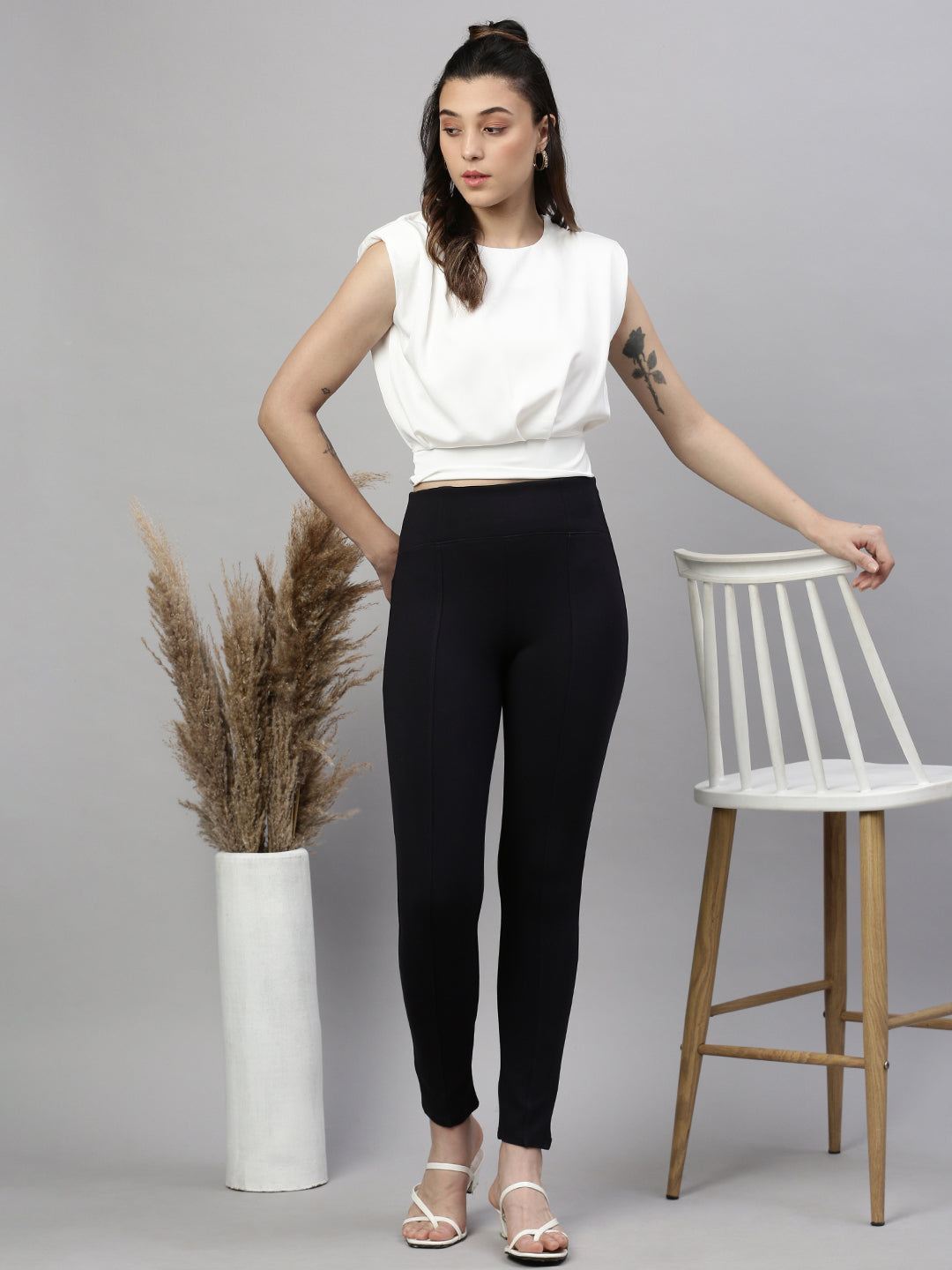 Women Solid  Navy Blue Slim Fit Jeggings