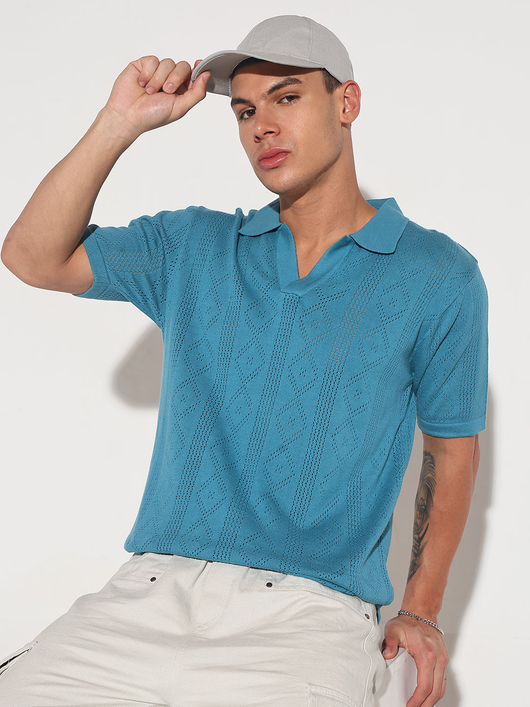 Men’s Textured Turquoise Blue Knit Polo T-Shirt with Open Collar