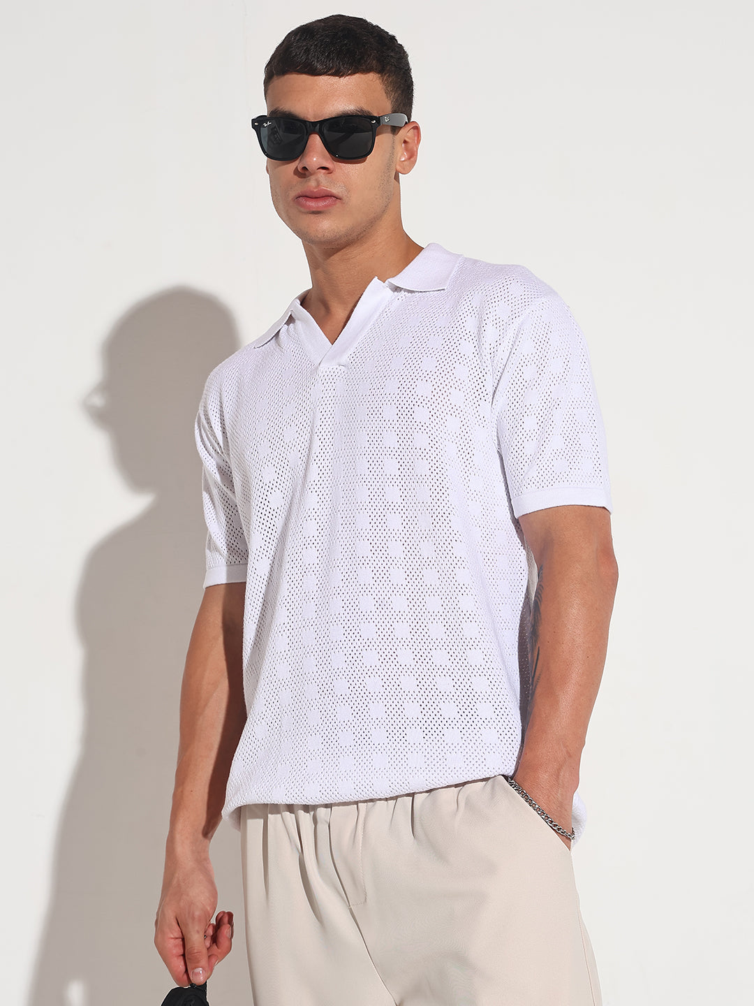 Men’s Textured White Knit Polo T-Shirt with Open Collar