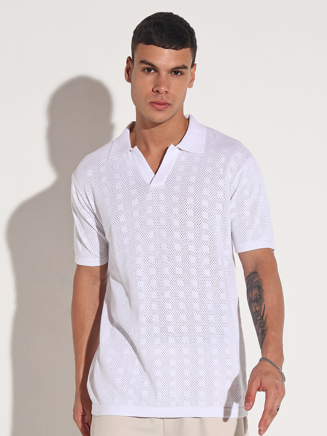 Men’s Textured White Knit Polo T-Shirt with Open Collar