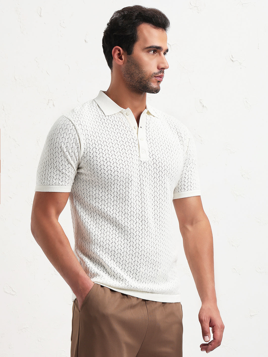 Men's Off White Solid Polo Collar T-Shirt