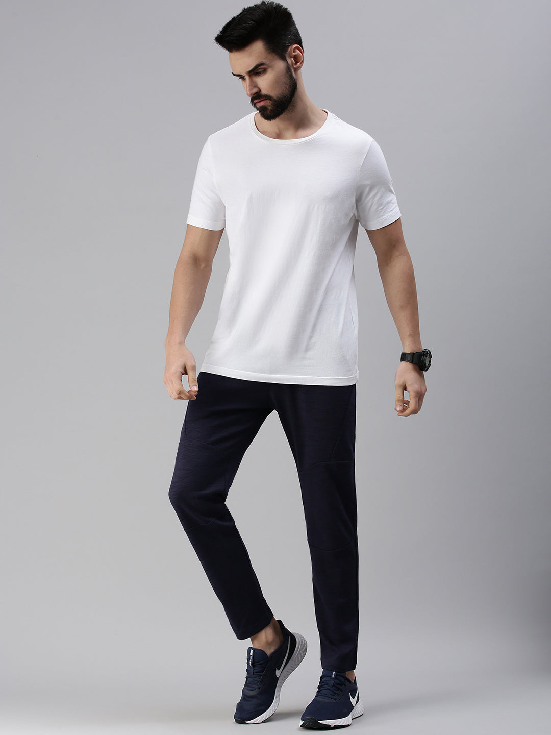 Men Solid Navy Blue Straight Fit Trackpant