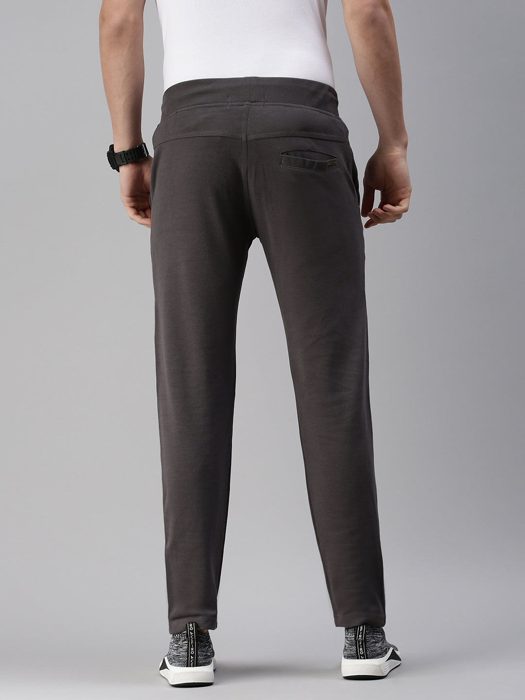 Men Solid Grey Straight Fit Trackpant