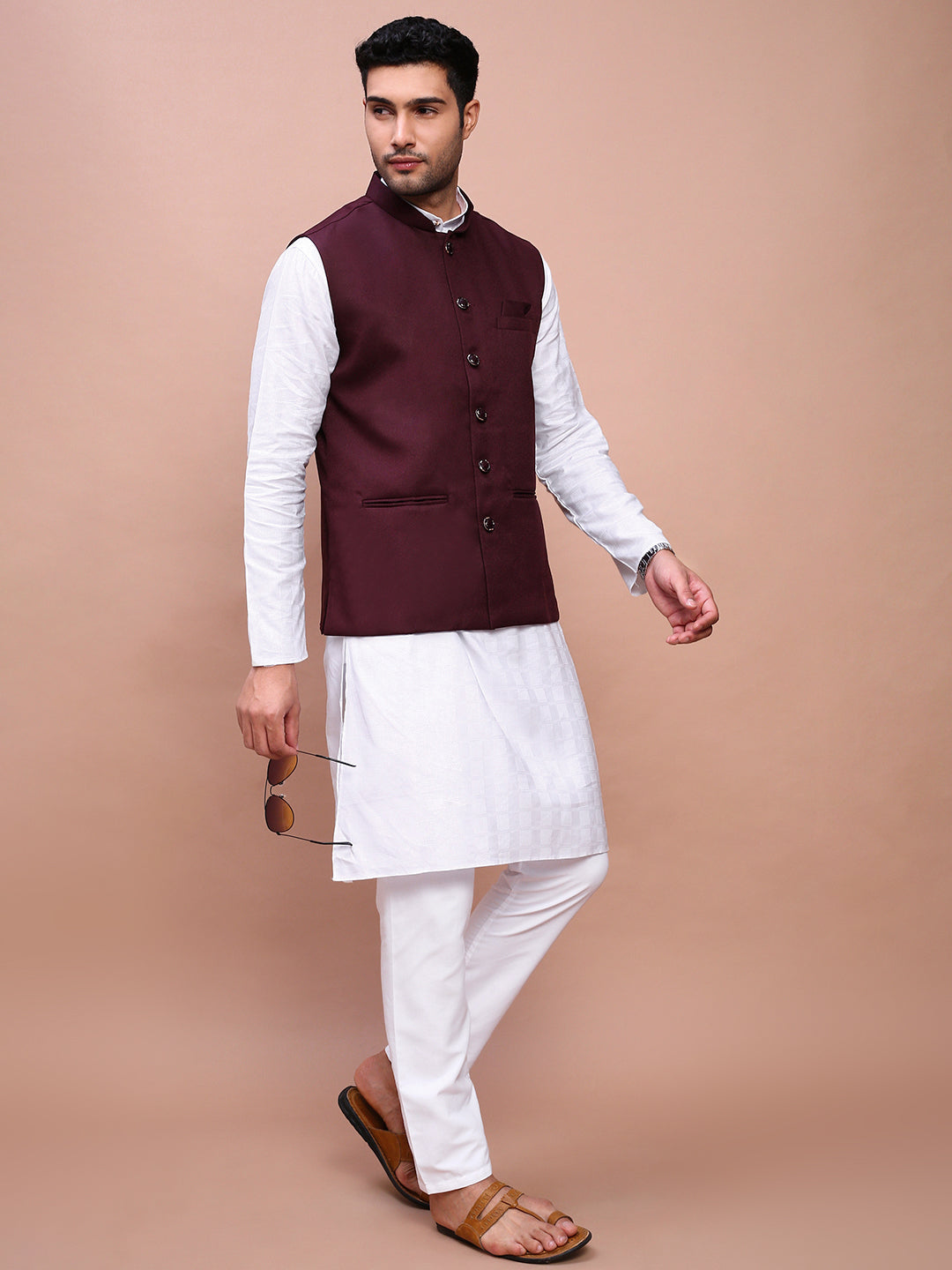 Men Solid Burgundy Slim Fit Nehru Jacket