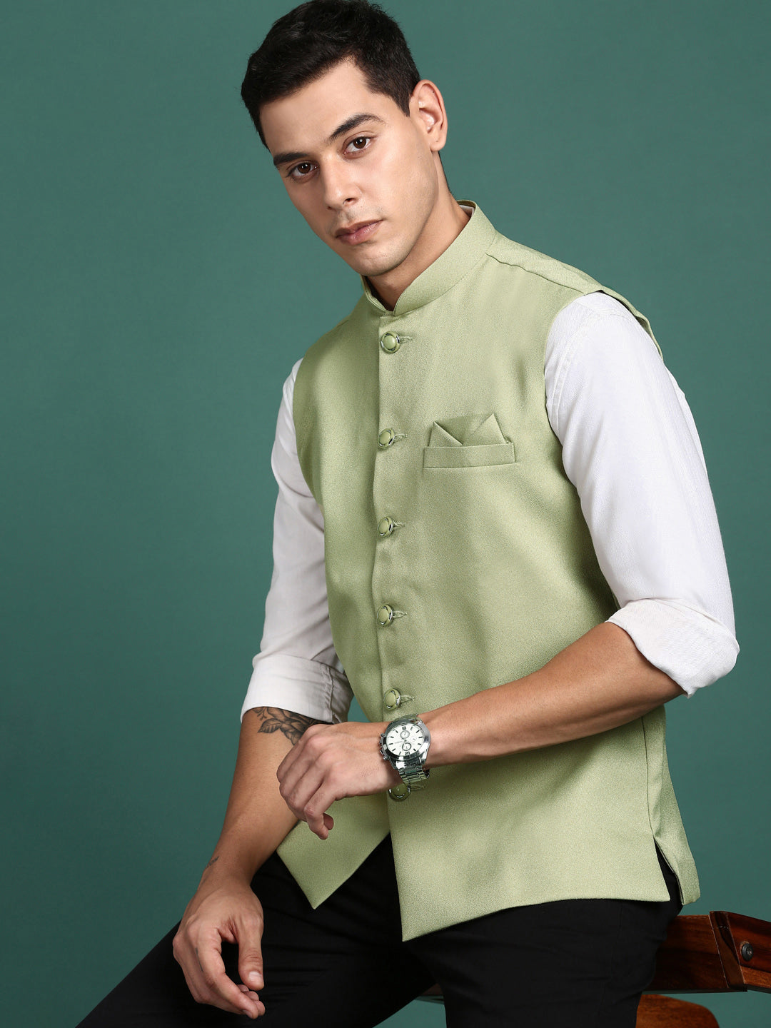 Men Solid Green Slim Fit Nehru Jacket