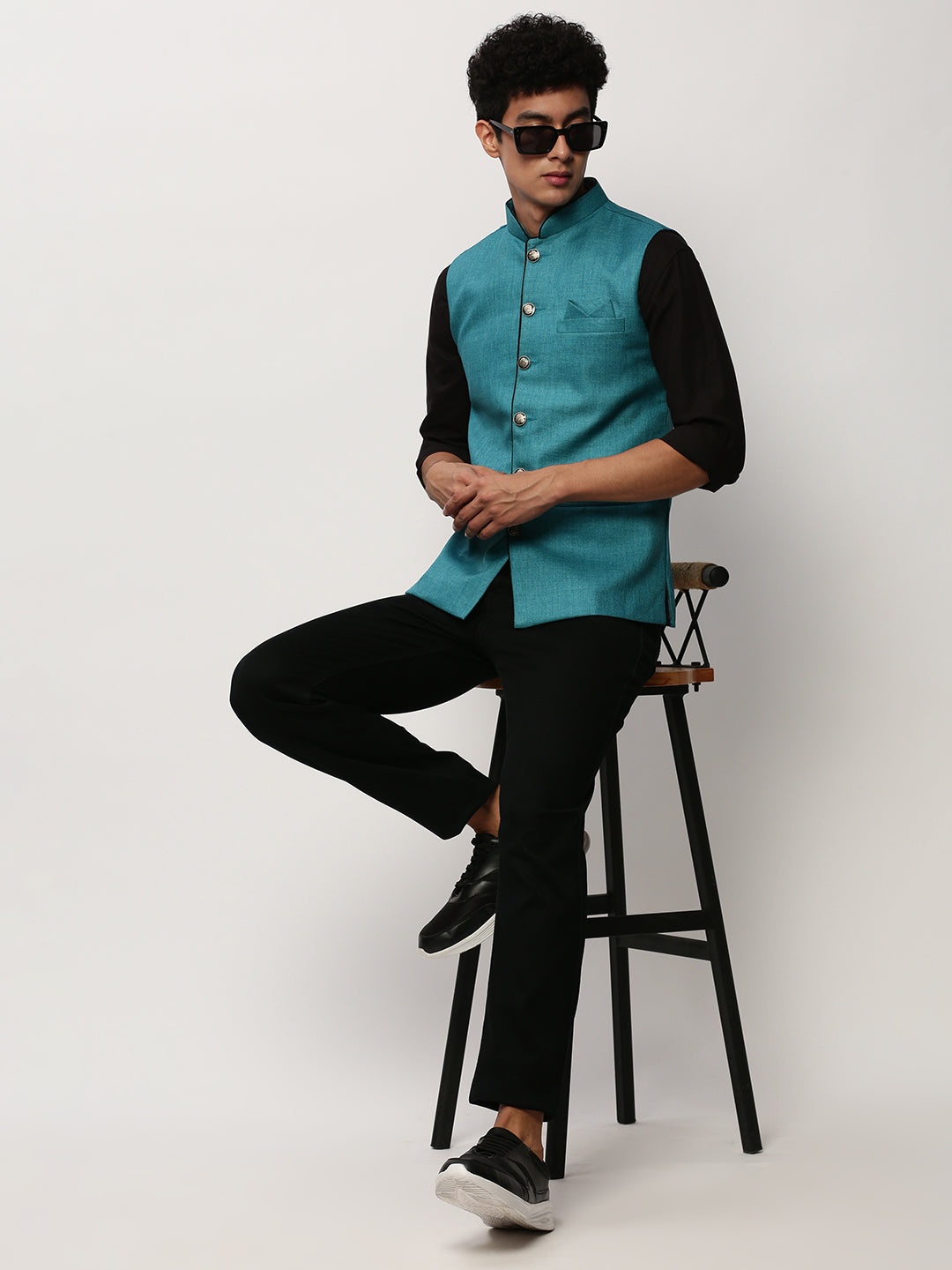 Men Mandarin Collar Solid Blue Nehru Jacket