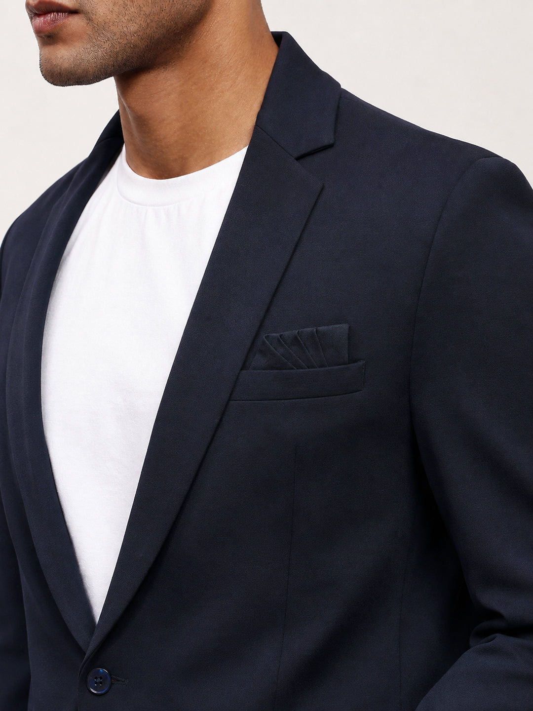 Men’s Navy Blue Single-Breasted Blazer with Notch Lapel Collar