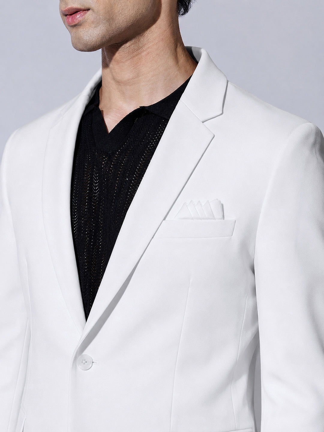 Men’s White Single-Breasted Blazer with Notch Lapel Collar