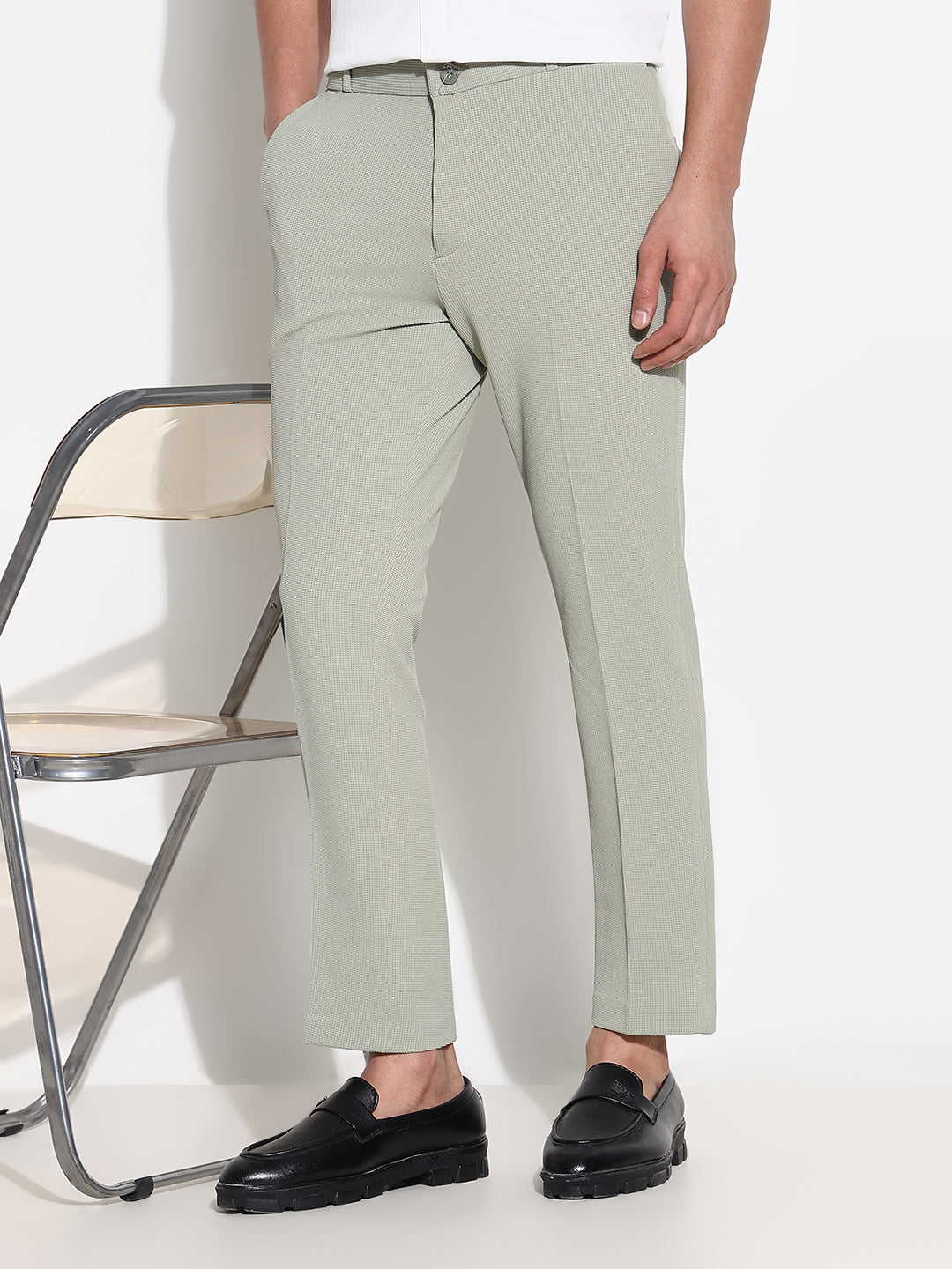 Men Green Solid Formal Trousers