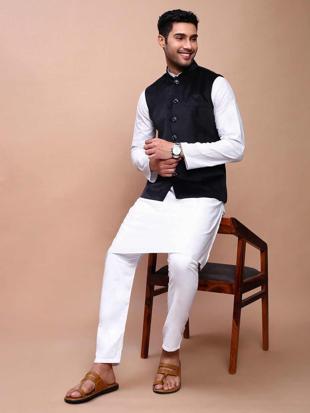 Men Solid Black Slim Fit Nehru Jacket