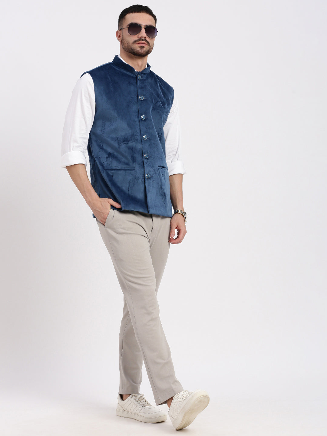 Men Solid Navy Blue Nehru Jacket