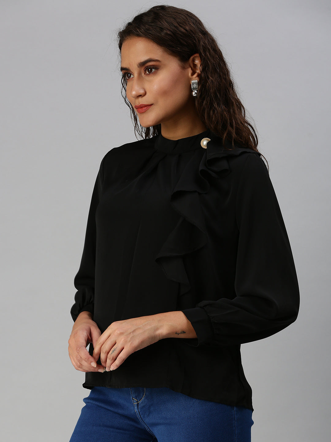 Women Solid Black Top