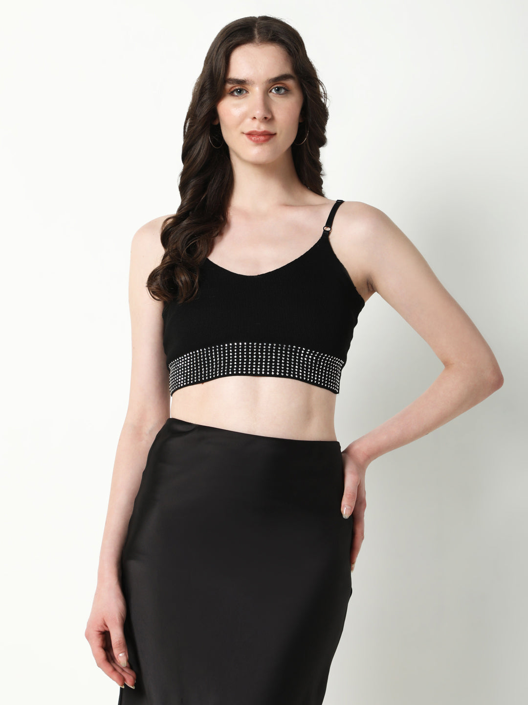 Women Black Solid Bralette Crop Top