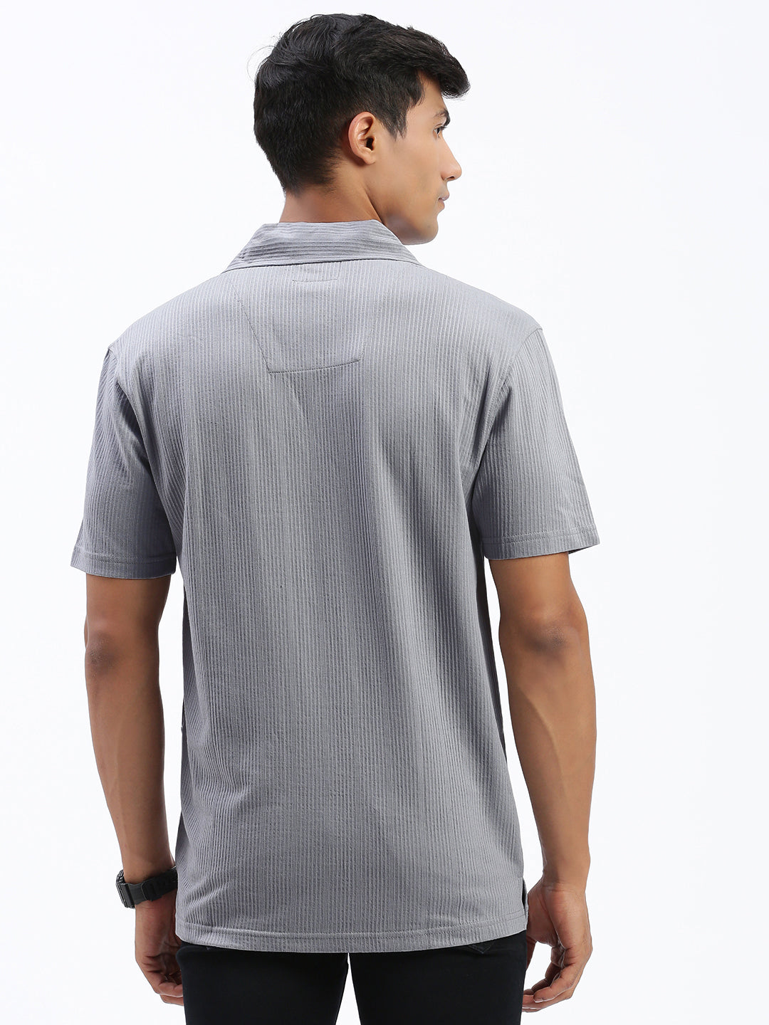 Men Solid Grey Relaxed Fit Shirt