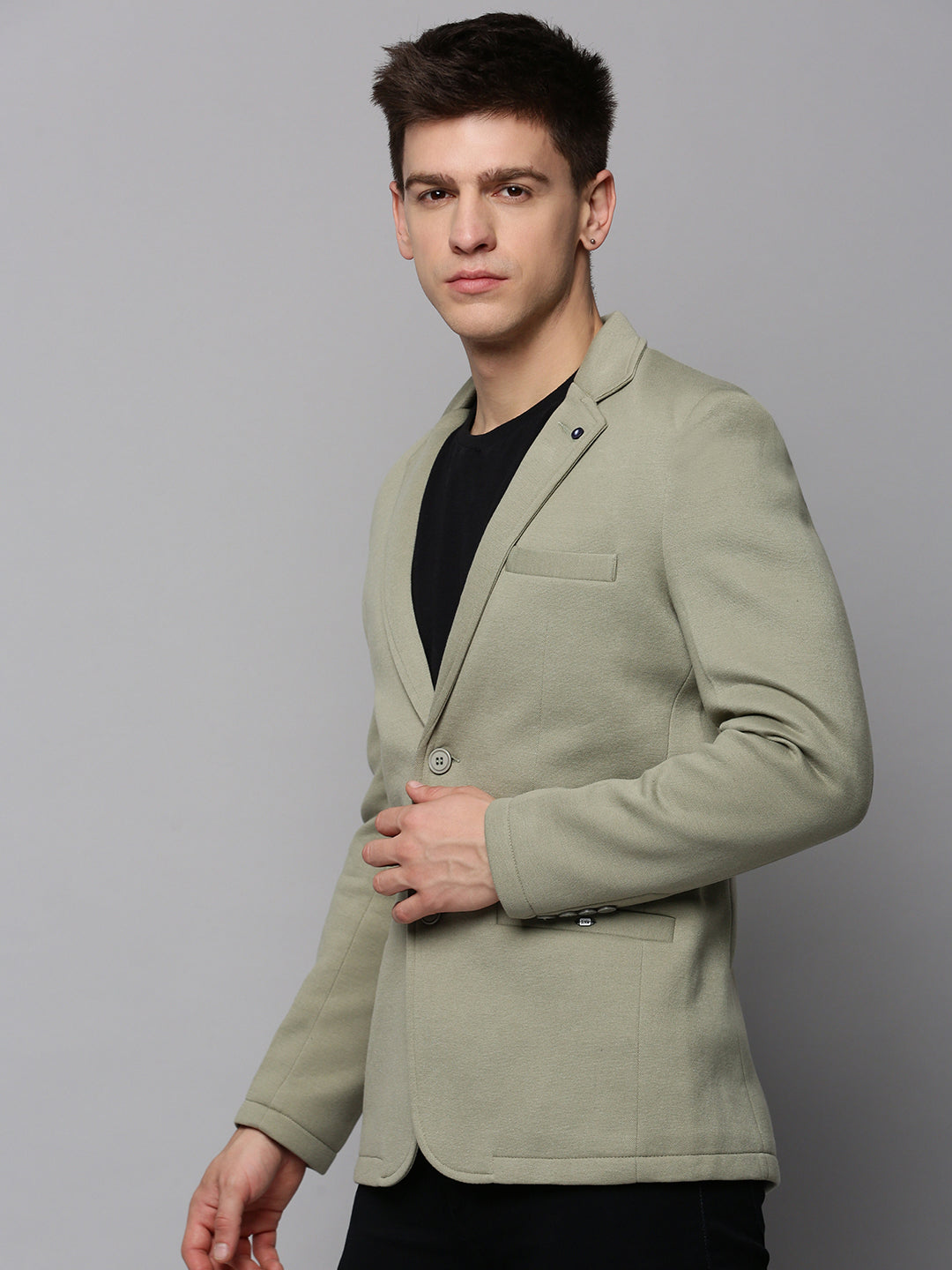 Men Green Solid Single Breasted Blazer