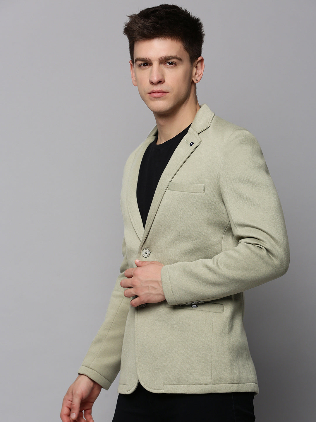 Men Green Solid Single Breasted Blazer