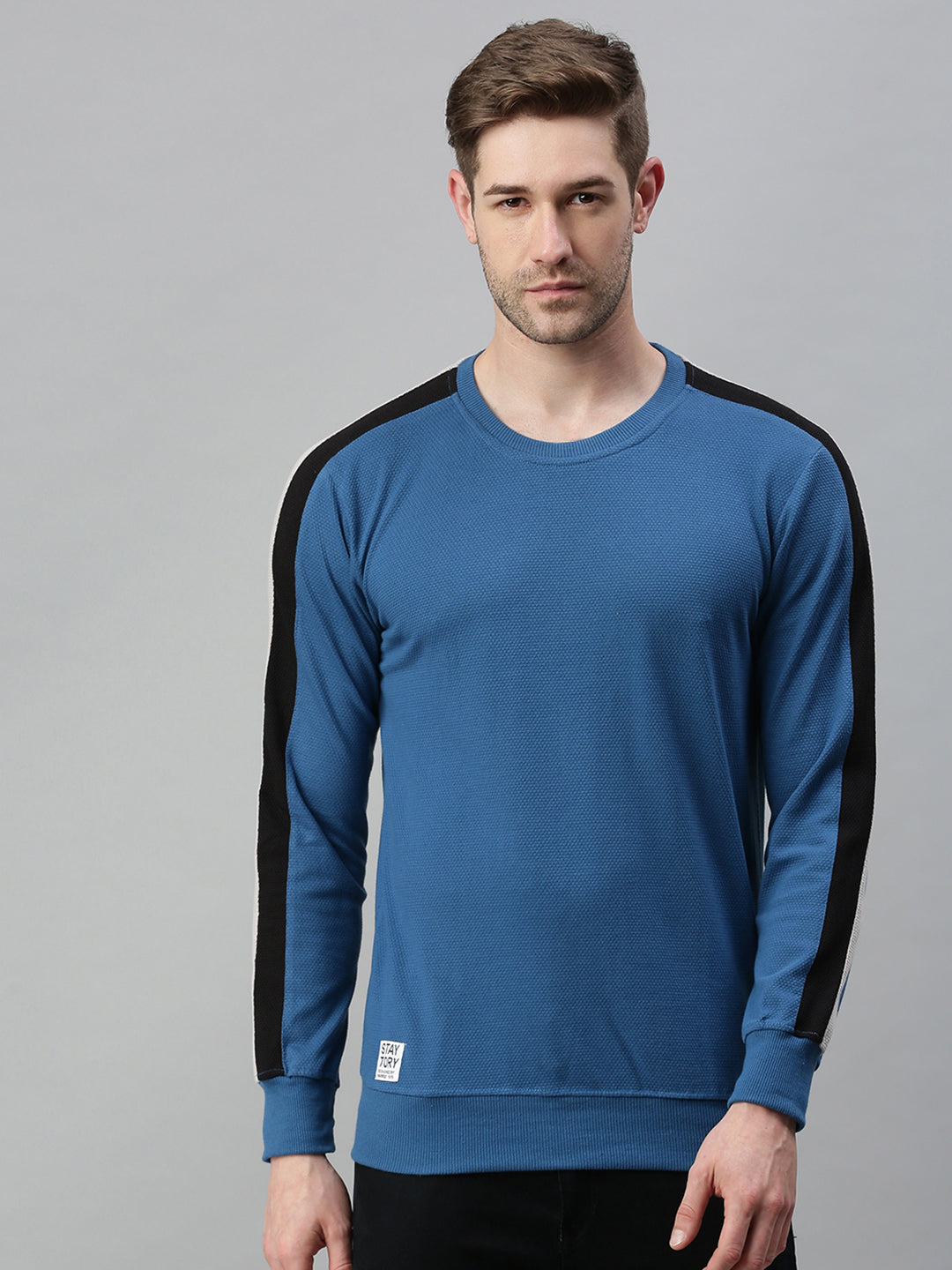 Men Solid Blue Sweatshirt