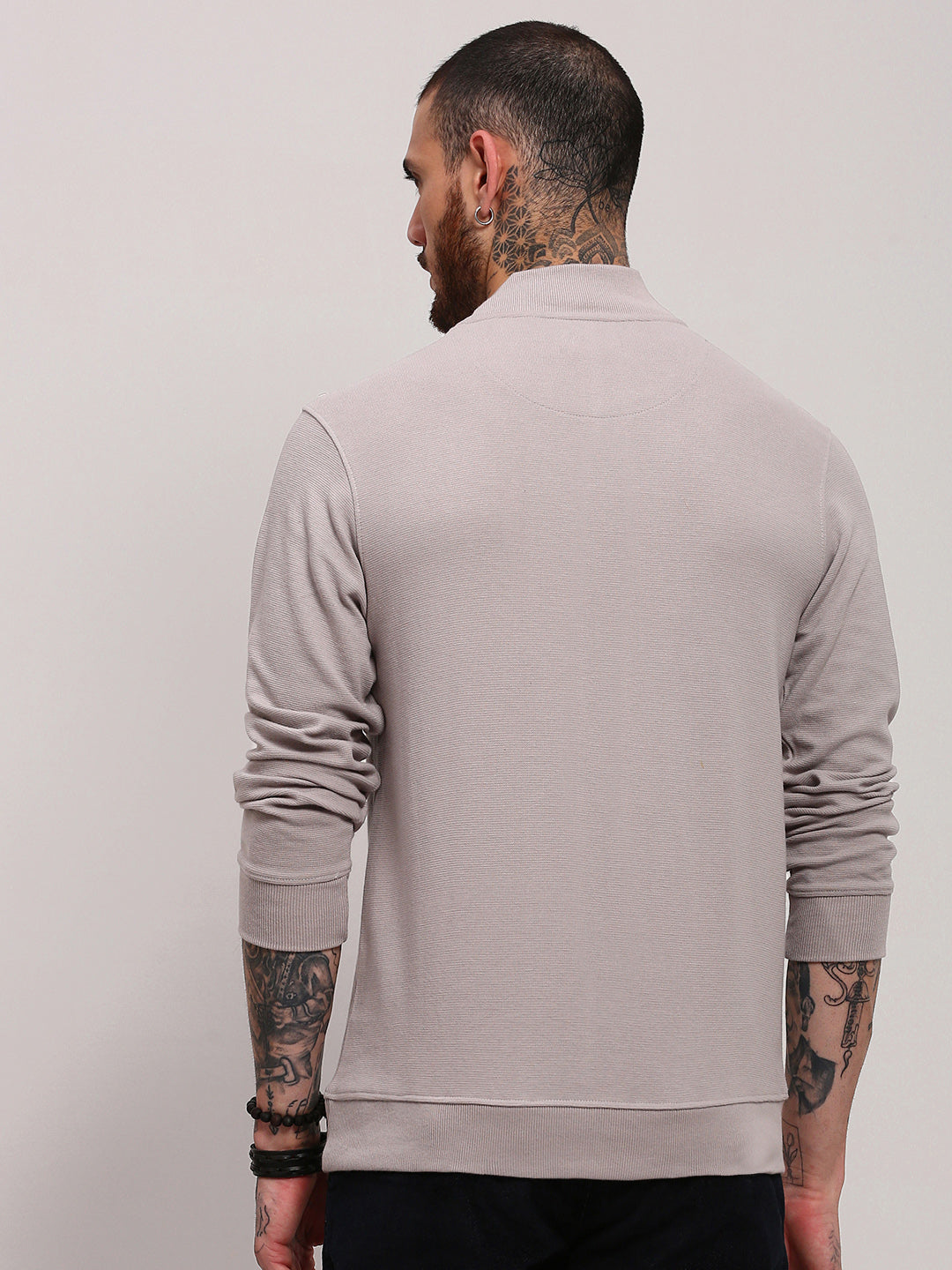 Men Grey Solid Sweater