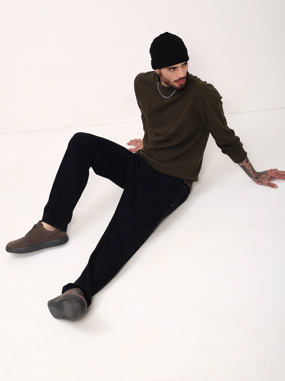 Men Olive Solid Sweater