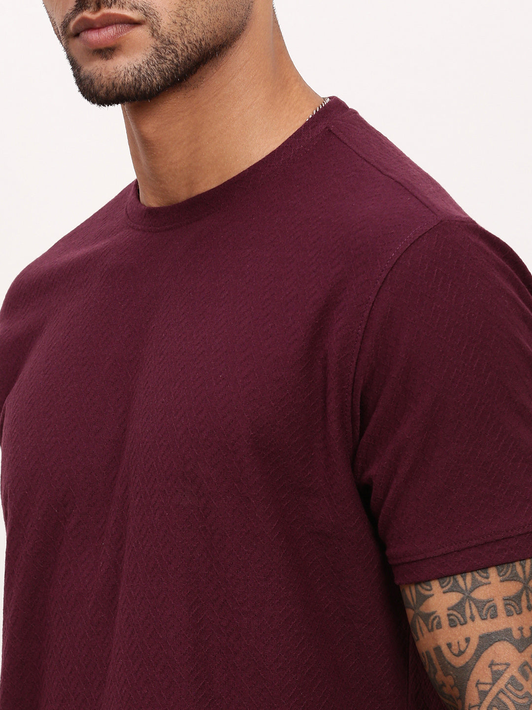 Men Maroon Solid T Shirt