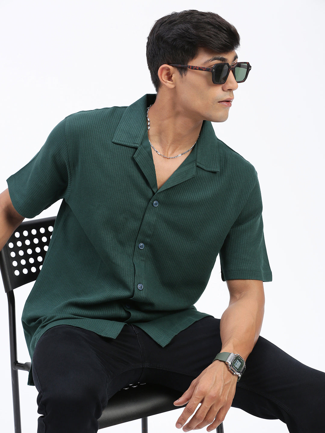 Men Solid Green Relaxed Fit Shirt