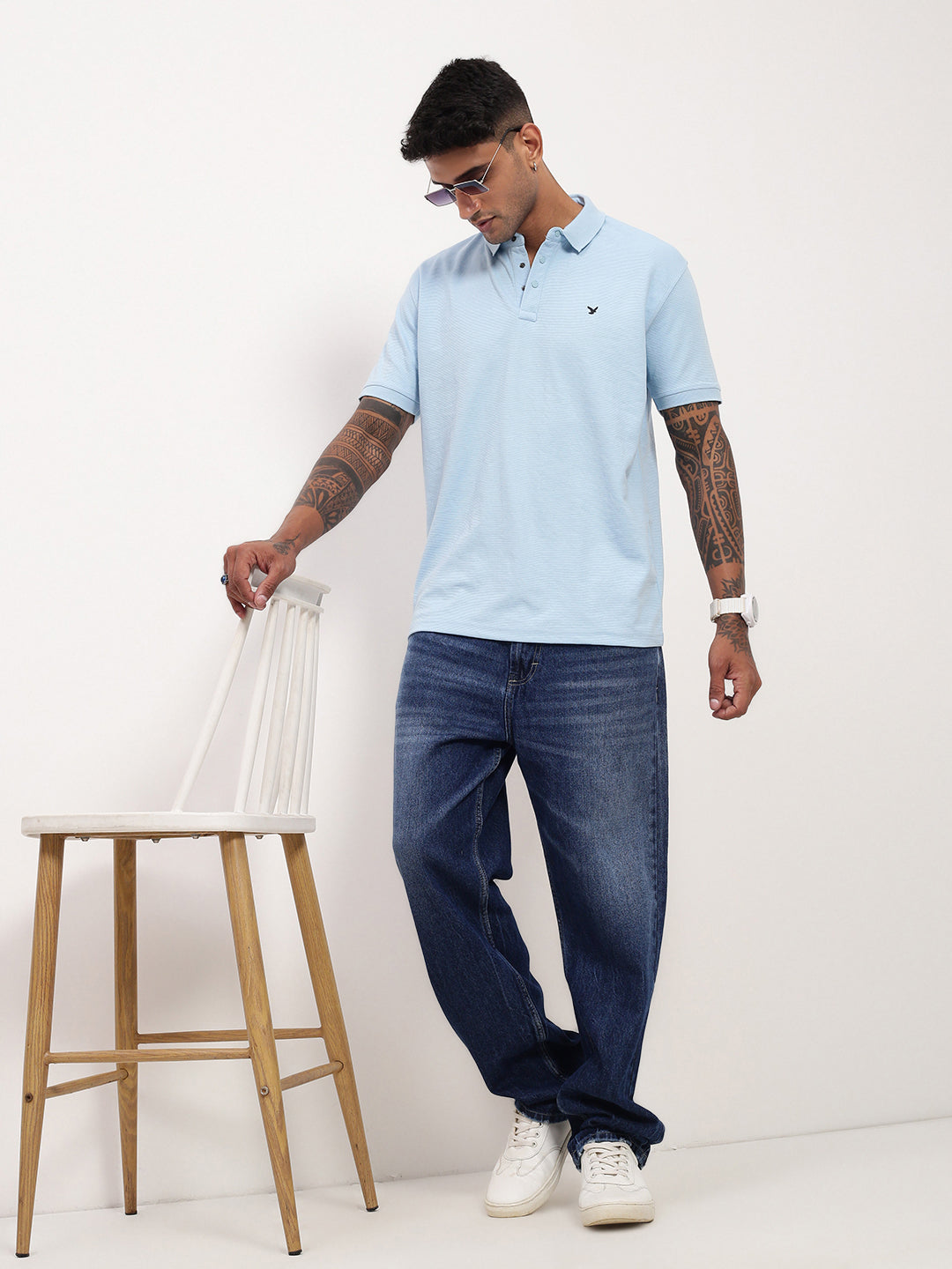 Men Blue Solid T Shirt