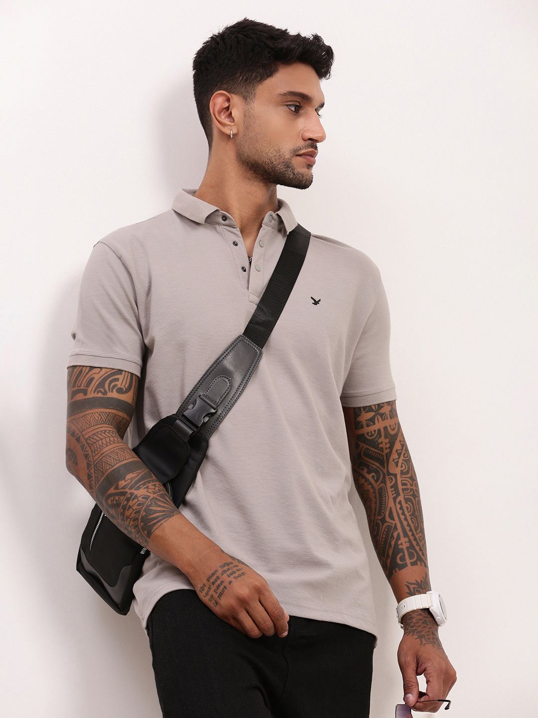 Men Grey Solid T Shirt