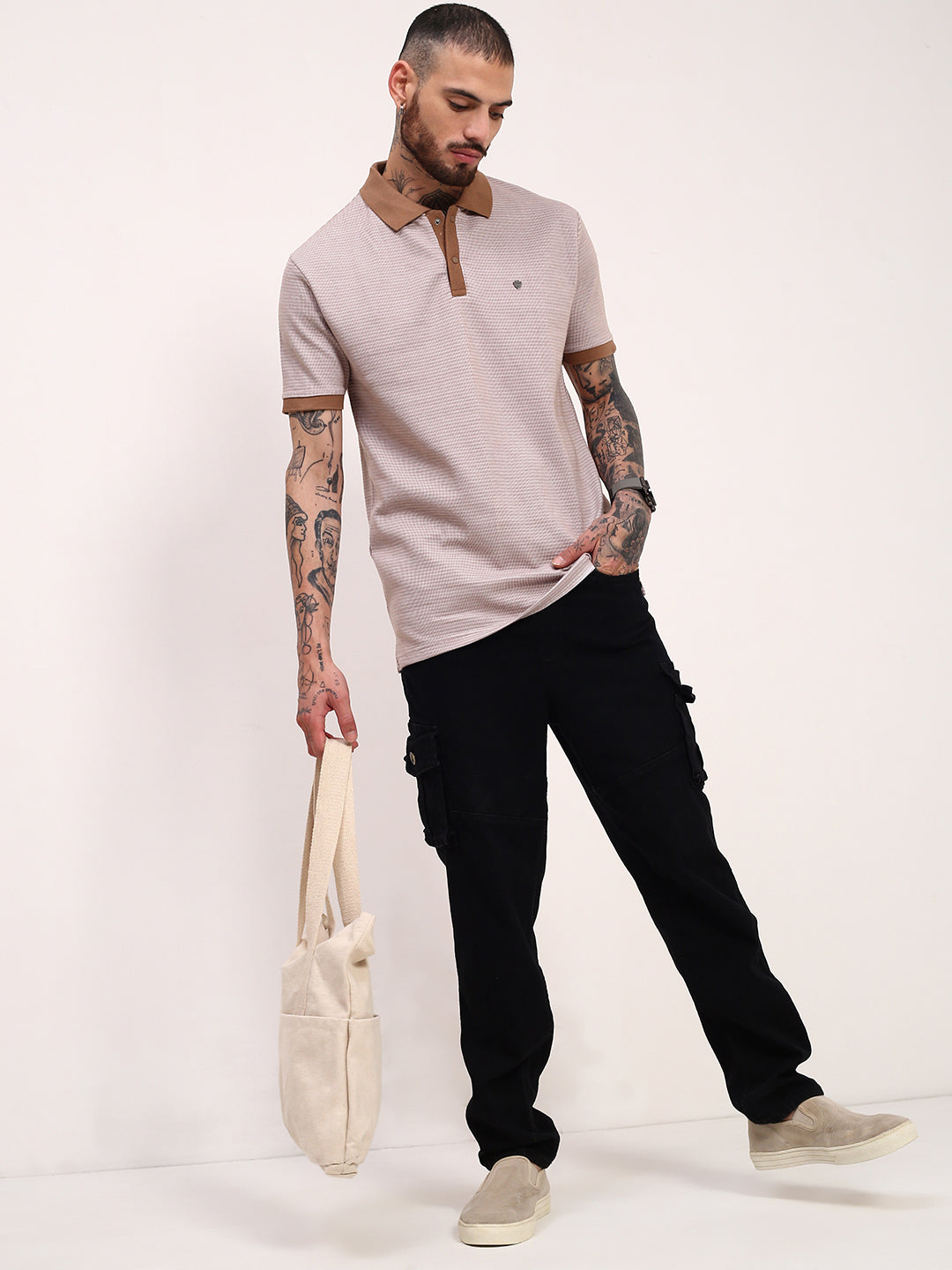 Men Brown Solid T Shirt