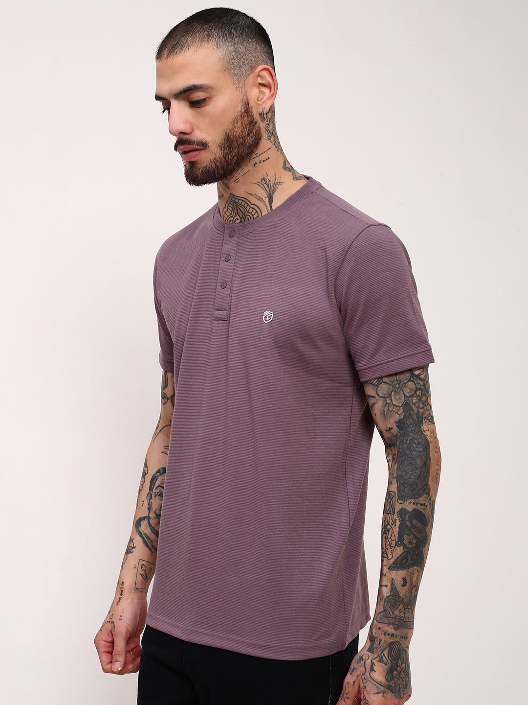 Men Purple Solid T Shirt